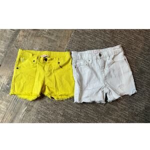Bundle of jeans shorts girl.  white and yellow.  Size 8-10.